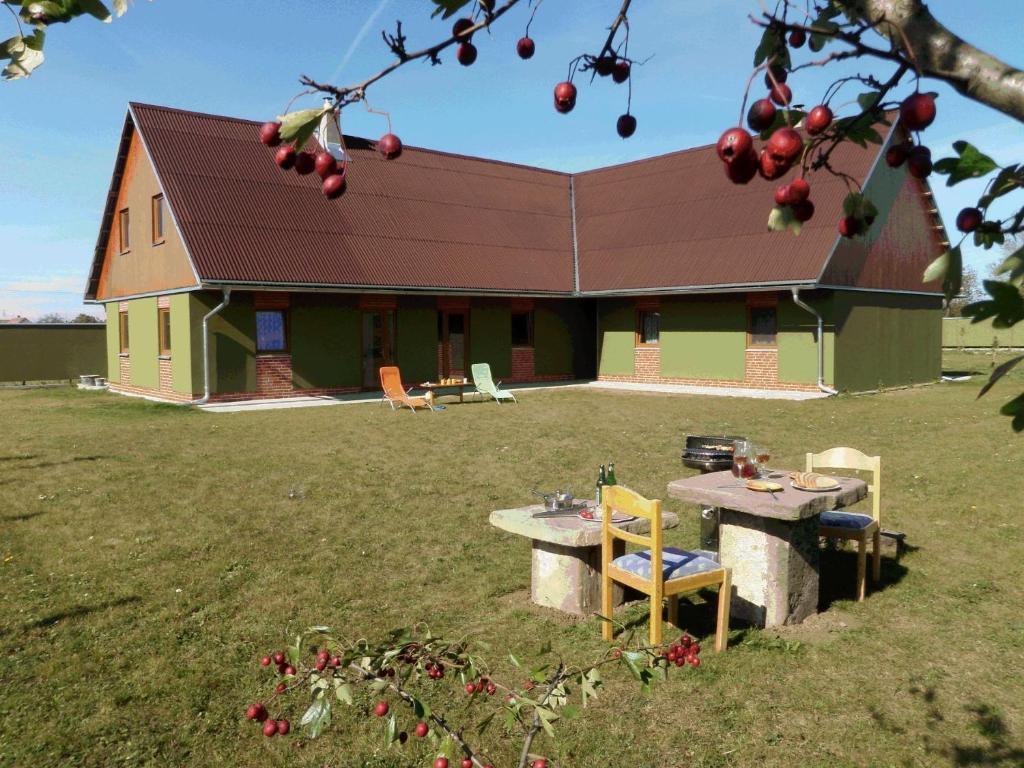 Penzion Pod Vápenkami Strážnice Exterior foto